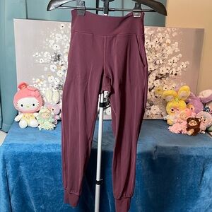 Lululemon Align Joggers size 4